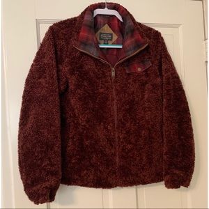 Pendleton Women’s Fuzzy Zip Jacket Burgundy